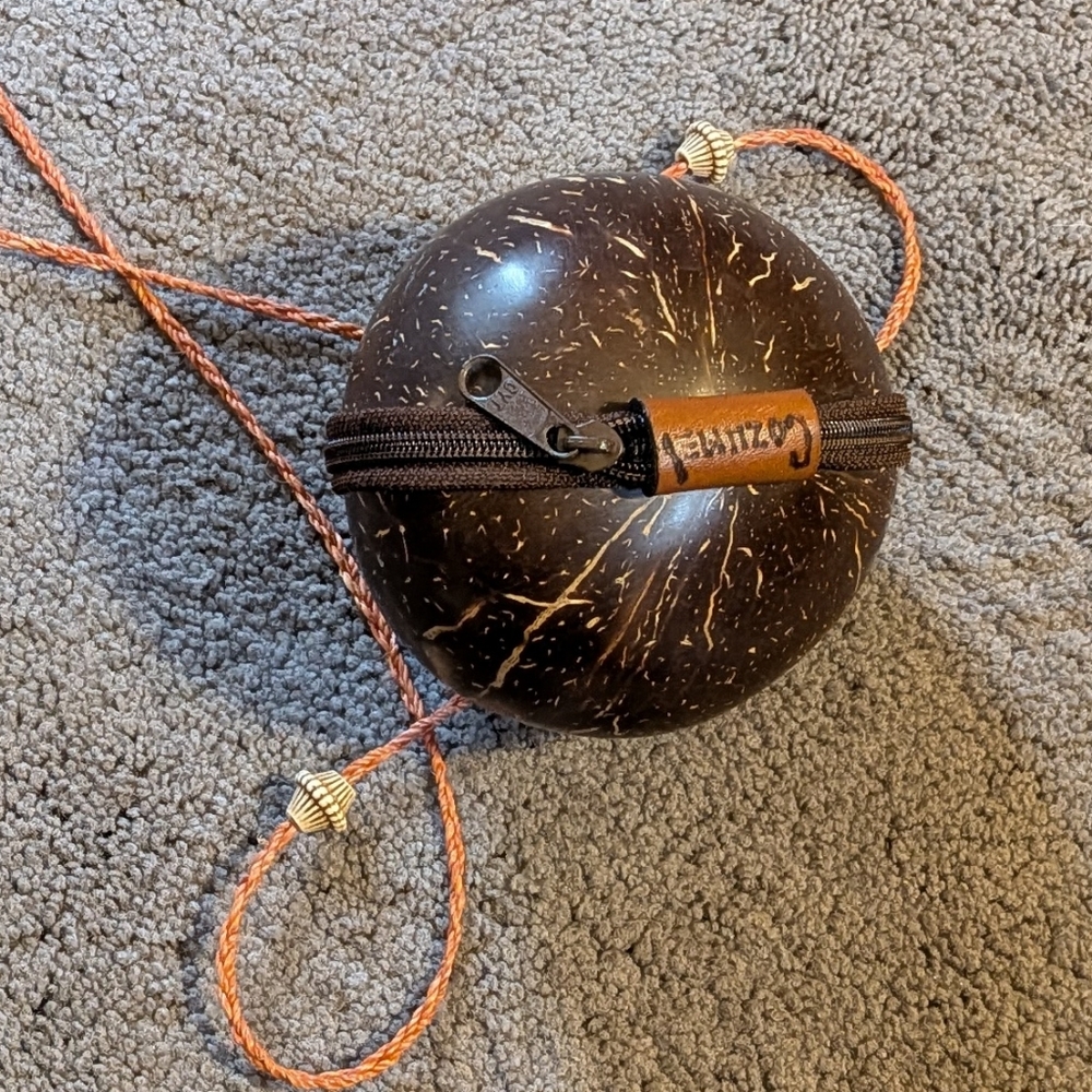 Cozumel Coconut Purse